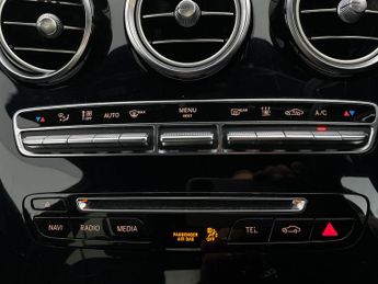 Mercedes-Benz C Class 2.0 C350e 6.4kWh AMG Line Plug-in G-Tronic+ (293 ps) - HEATED LE