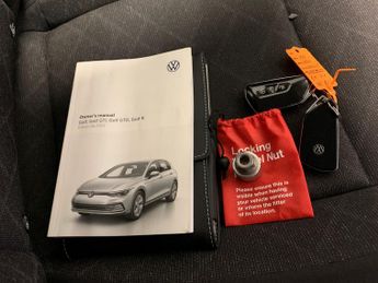 Volkswagen Golf 1.5 eTSI MHEV Life DSG (150 ps) - ADAPT CRUISE - NAV - LED