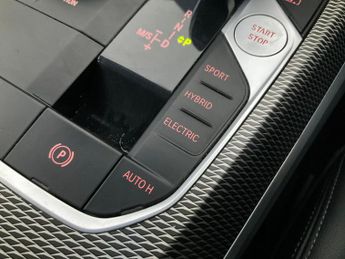 BMW 3 Series 2.0 330e 12kWh M Sport Plug-in (292 ps) - LED - REVERSE CAM - NA