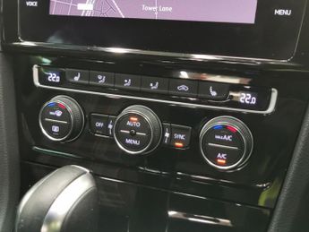 Volkswagen Golf 2.0 TSI GPF GTI Performance DSG (245 ps) - LED - REVERSE CAM - H