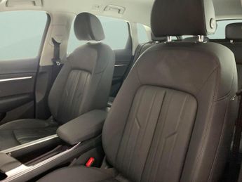 Audi e-tron 50 Technik quattro 71.2kWh (11kW Charger) (313 ps) - 360 CAM - L