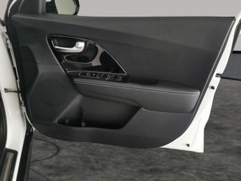 Kia Niro 64kWh 3 (201 bhp) - HEATED STEERING - LANE DEPARTURE  - BLUETOOT