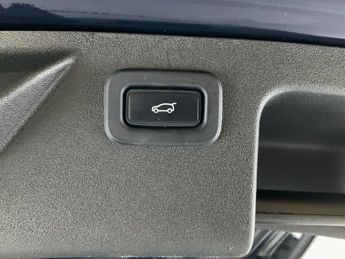 Land Rover Discovery Sport 1.5 P300e 12.2kWh Urban Edition Plug-in 4WD (309 ps) - CARPLAY