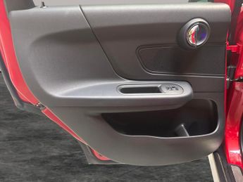 Mini Countryman 1.5 Cooper Classic Steptronic (136 ps) - MULTI-FUNCTION STEERING