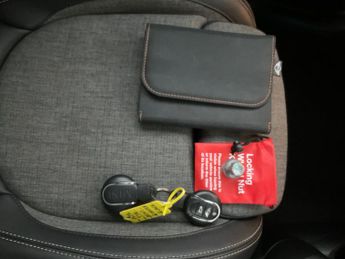 Mini Electric Hatch Cooper SE 32.6kWh Level 2 (184 ps) - CARPLAY - LED - REVERSE CAM