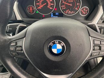 BMW 3 Series 2.0 320d M Sport Touring xDrive (190 ps) - LED - NAV - PERFORMAN