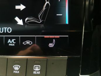 Audi e-tron 50 Technik quattro 71.2kWh (11kW Charger) (313 ps) - 360 CAM - L