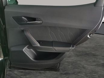 Cupra Formentor 1.5 TSI V1 DSG (150 ps) - KEYLESS ENTRY - LED - NAV