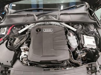 Audi A4 2.0 TDI 30 Technik S Tronic (136 ps) - BLUETOOTH - CRUISE - PADD