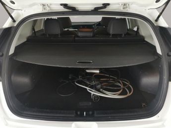 Kia Niro 64kWh 3 (201 bhp) - HEATED STEERING - LANE DEPARTURE  - BLUETOOT