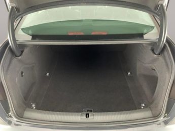 Audi A4 2.0 TDI 30 Technik S Tronic (136 ps) - BLUETOOTH - CRUISE - PADD