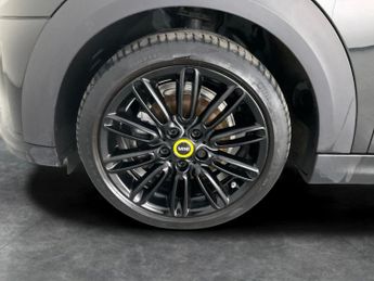 Mini Electric Hatch Cooper SE 32.6kWh Level 2 (184 ps) - CARPLAY - LED - REVERSE CAM