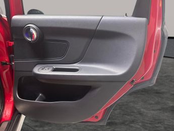 Mini Countryman 1.5 Cooper Classic Steptronic (136 ps) - MULTI-FUNCTION STEERING