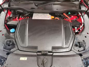 Audi e-tron 50 Technik quattro 71.2kWh (11kW Charger) (313 ps) - 360 CAM - L