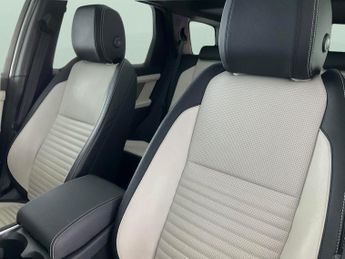 Land Rover Discovery Sport 1.5 P300e 12.2kWh Urban Edition Plug-in 4WD (309 ps) - CARPLAY