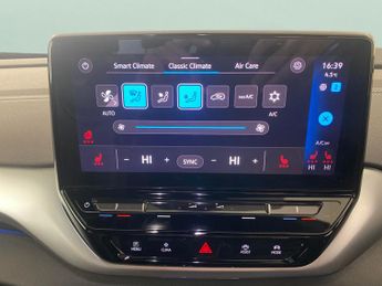 Volkswagen ID.4 Pure 52kWh Life (148 ps) - REVERSE CAM - HEATED SEATS - NAV