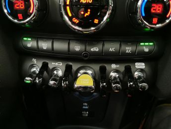 Mini Electric Hatch Cooper SE 32.6kWh Level 3 (184 ps) - 17IN ALLOYS - 17IN ALLOYS -