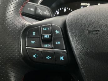 Ford Focus 2.0 EcoBlue ST-Line X (150 ps) - REVERSE CAM - HEATED SEATS - NA