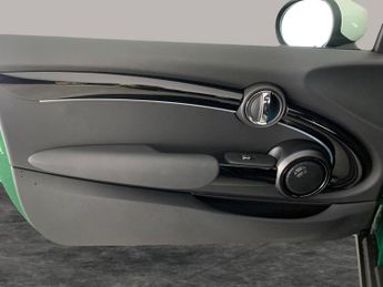 Mini Electric Hatch Cooper SE 32.6kWh Level 3 (184 ps) - 17IN ALLOYS - 17IN ALLOYS -