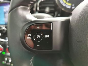 Mini Electric Hatch Cooper SE 32.6kWh Level 3 (184 ps) - 17IN ALLOYS - 17IN ALLOYS -
