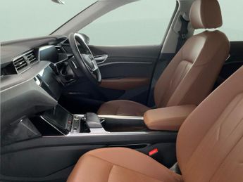 Audi e-tron 50 Technik quattro 71.2kWh (11kW Charger) (313 ps) - KEYLESS ENT