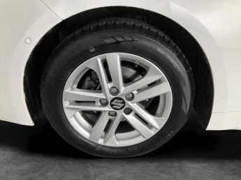 Suzuki Swace 1.8h SZ5 CVT (122 ps) - HEATED SEATS - HEATED STEERING - LANE DE