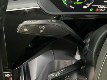 Audi e-tron 50 Technik quattro 71.2kWh (11kW Charger) (313 ps) - KEYLESS ENT