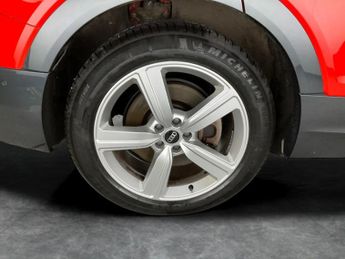 Audi e-tron 50 Technik quattro 71.2kWh (11kW Charger) (313 ps) - KEYLESS ENT