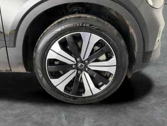 Volvo XC40 Recharge 69kWh Core (231 ps) - PARK ASSIST - LED - NAV
