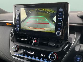 Suzuki Swace 1.8h SZ5 CVT (122 ps) - HEATED SEATS - HEATED STEERING - LANE DE