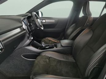 Volvo XC40 2.0 D4 R-Design AWD (190 ps) - PARK ASSIST - LED - LANE DEPARTUR