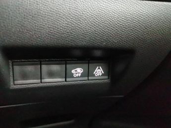 Peugeot E-2008 50kWh GT (7kW Charger) (136 ps) - REVERSE CAM - NAV - HEATED SEA