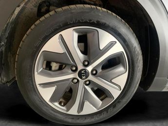 Kia Niro 64kWh 4 (201 bhp) - REVERSE CAM - NAV - HEATED LEATHER