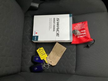 Suzuki Swace 1.8h SZ5 CVT (122 ps) - HEATED SEATS - HEATED STEERING - LANE DE