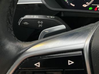 Audi e-tron 50 Technik quattro 71.2kWh (11kW Charger) (313 ps) - KEYLESS ENT