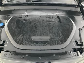 Volvo XC40 Recharge 69kWh Core (231 ps) - PARK ASSIST - LED - NAV