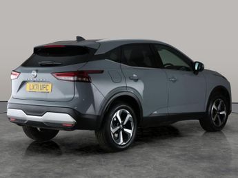 Nissan Qashqai 1.3 DiG-T MH 158 N-Connecta [Glass Rf] Xtronic - REVERSE CAM - N