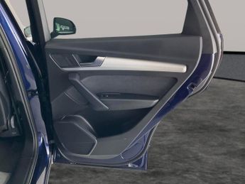 Audi Q5 2.0 TFSIe 50 S line Plug-in S Tronic quattro 17.9kWh (299 ps) - 