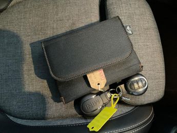 Mini Electric Hatch Cooper SE 32.6kWh Level 2 (184 ps) - HEATED SEATS - NAV - CRUISE