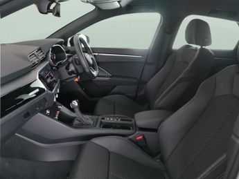 Audi Q3 1.5 TFSI CoD 35 Black Edition Sportback S Tronic (150 ps) - SPOR