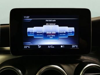 Mercedes-Benz GLC 2.1 GLC220d AMG Line (Premium) G-Tronic 4MATIC (170 ps) - NAV