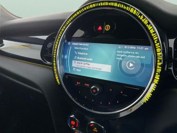 Mini Electric Hatch Cooper SE 32.6kWh Level 2 (184 ps) - INTERIOR LIGHT PACK - NAVIG