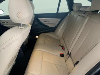 BMW 3 Series 2.0 320d M Sport Shadow Edition Touring (190 ps) - BLUETOOTH