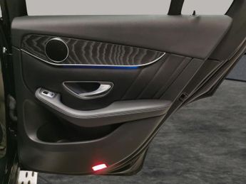 Mercedes-Benz GLC 2.1 GLC220d AMG Line (Premium) G-Tronic 4MATIC (170 ps) - NAV