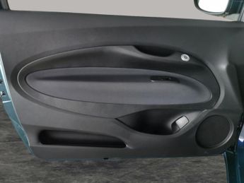 Fiat 500e 42kWh Icon (118 ps) - LANE DEPARTURE  - BLUETOOTH - CRUISE