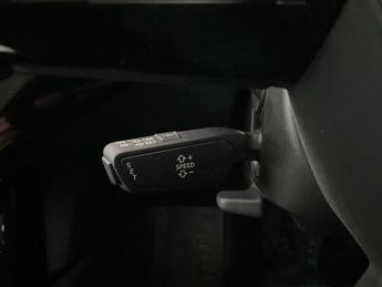 Audi e-tron 50 Technik quattro 71.2kWh (11kW Charger) (313 ps) - KEYLESS ENT