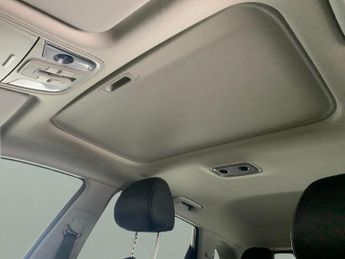 Kia Niro 64kWh 4+ (201 bhp) - REVERSE CAM - NAV - LEATHER