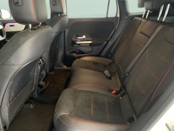 Mercedes-Benz EQA EQA 250+ 70.5kWh AMG Line (190 ps) - NAV - MIRROR PACKAGE - COMF