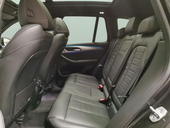 BMW iX3 80kWh Premier Edition (286 ps) - LEATHER - HEATED SEATS