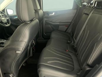 Ford Kuga 2.5 Duratec 14.4kWh Vignale Plug-in CVT (225 ps) - REVERSE CAM -